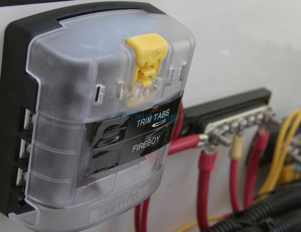 Blue Sea 5028 Fuse Block Box Holder Marine Boat Battery 12 Volt 12V 6 Way New