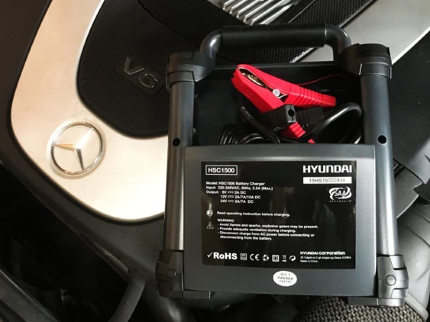 Hyundai Smart Battery Charger 6-12-24V 15AMP*