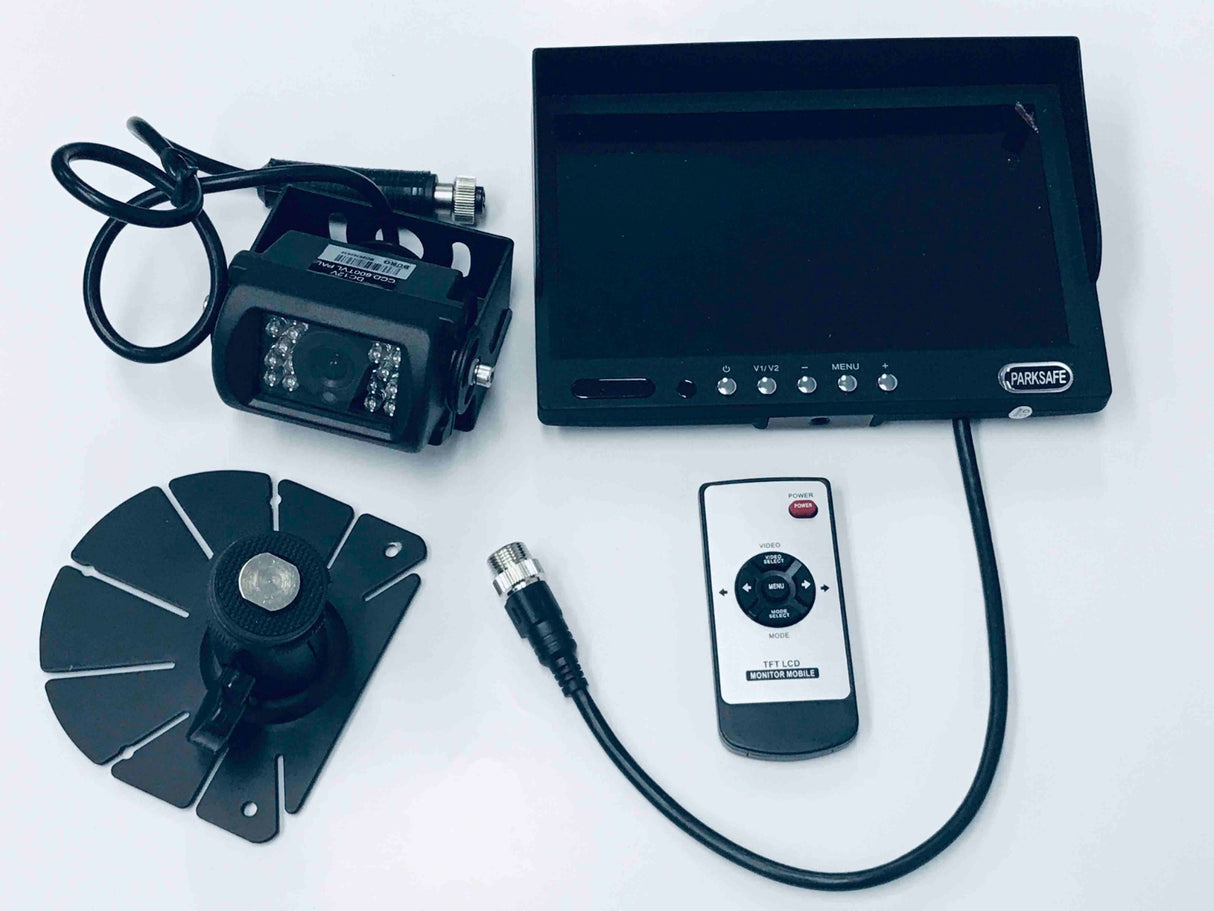 Rear Camera and 7" Monitor System >