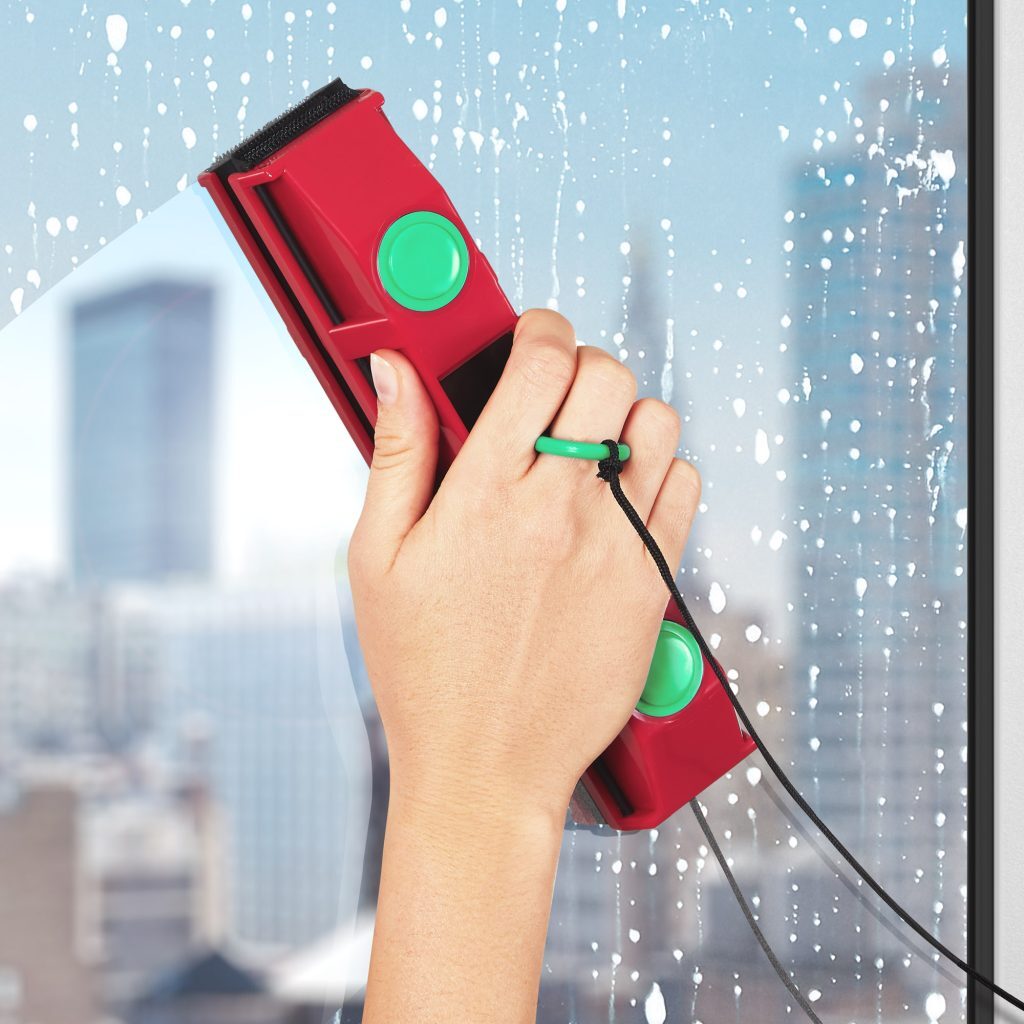 Tyroler BrightTools Glider D-3 Magnetic Window Cleaner For Double Glazed Windows With Window Thickness Of 20-28 Mm.