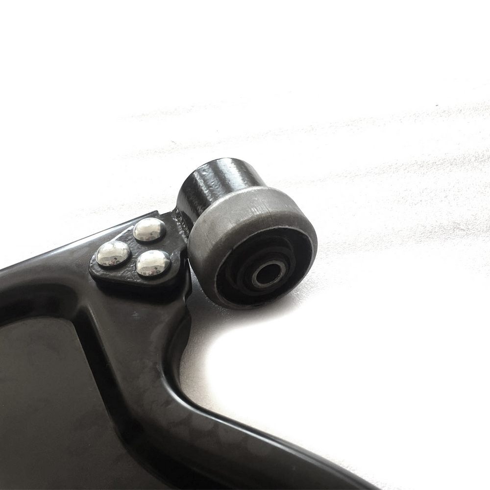 Front Lower Control Arms Left and Right Suits Holden Barina XC 04/2001-11/2005