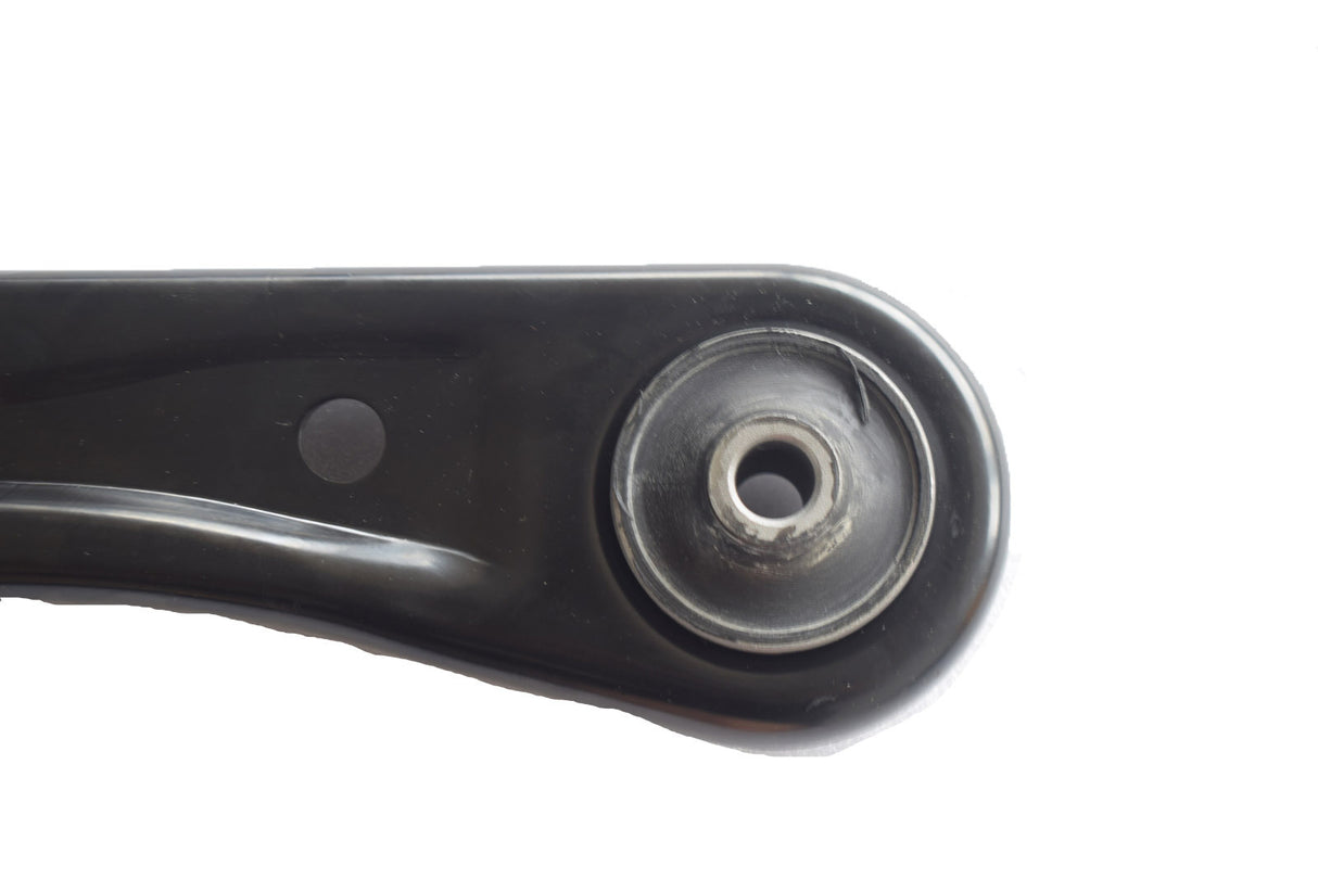 Front Lower Control Arms Left and Right With Ball Joint Suits Suzuki Swift FZ 10/10 ~ 03/17