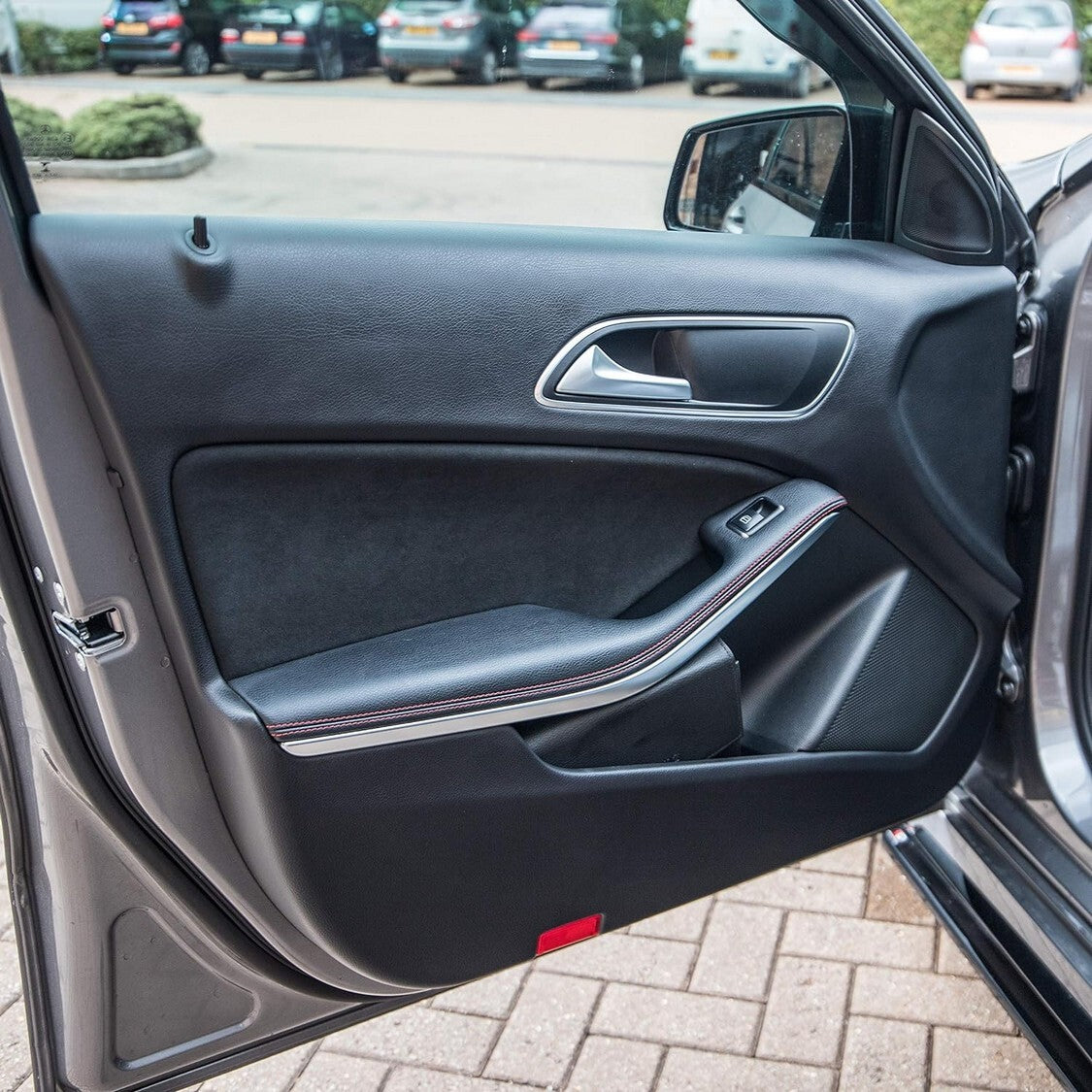 Meguiars Supreme Shine Protectant