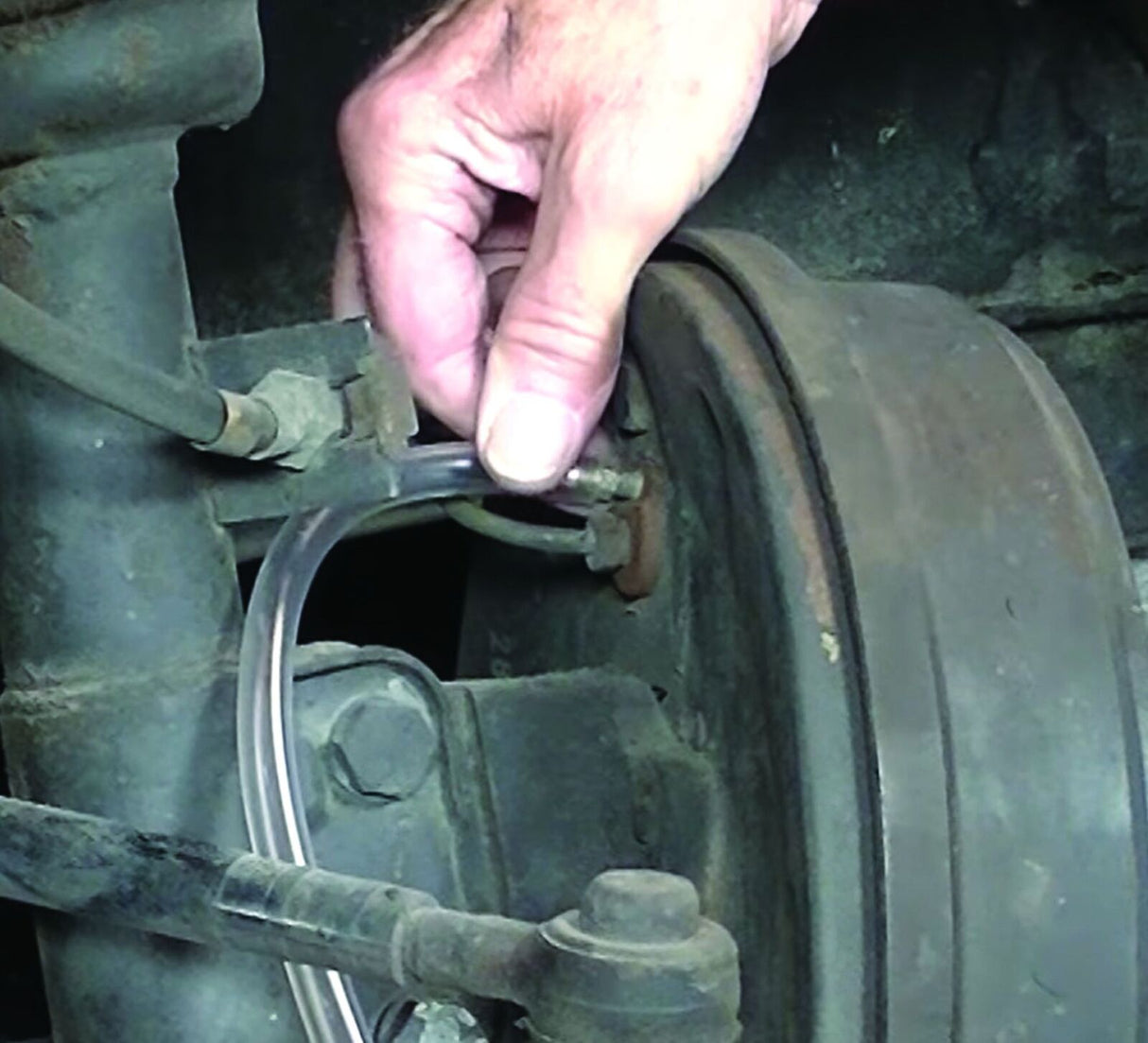 22Pc Hand Held Vacuum Pump & Brake Bleeder Kit