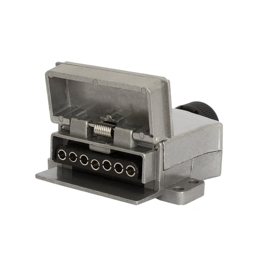 7 Pin Flat Trailer Socket Metal