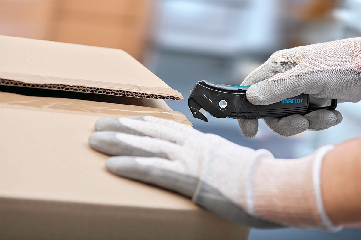 Martor Secumax 350 Safety Knife with Blade 3448