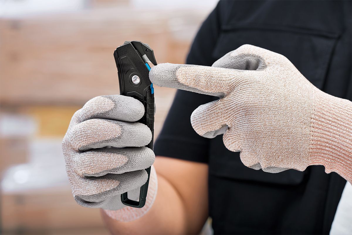 Martor Secumax 350 Safety Knife with Blade 3448