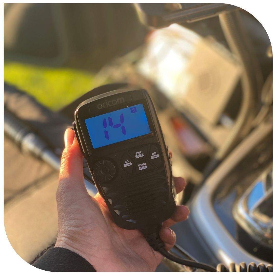 Oricom DTX4200XDV Dual Receive UHF CB Radio with Dual Voltage and IP Rating