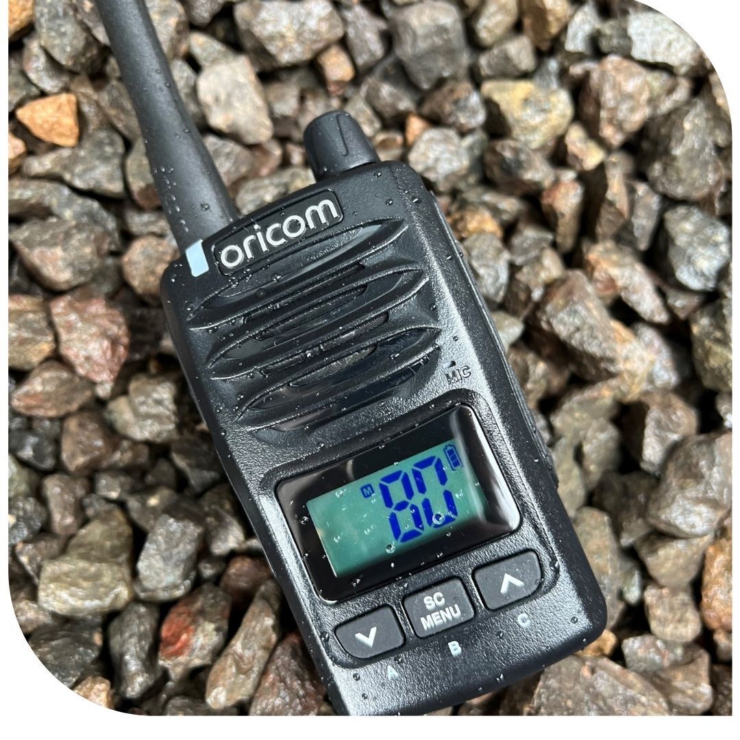 Oricom DTX600 Waterproof IP67 5 Watt Handheld UHF CB Radio