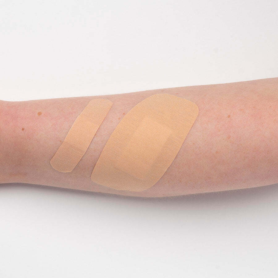 Adhesive dressings (pack of 50)
