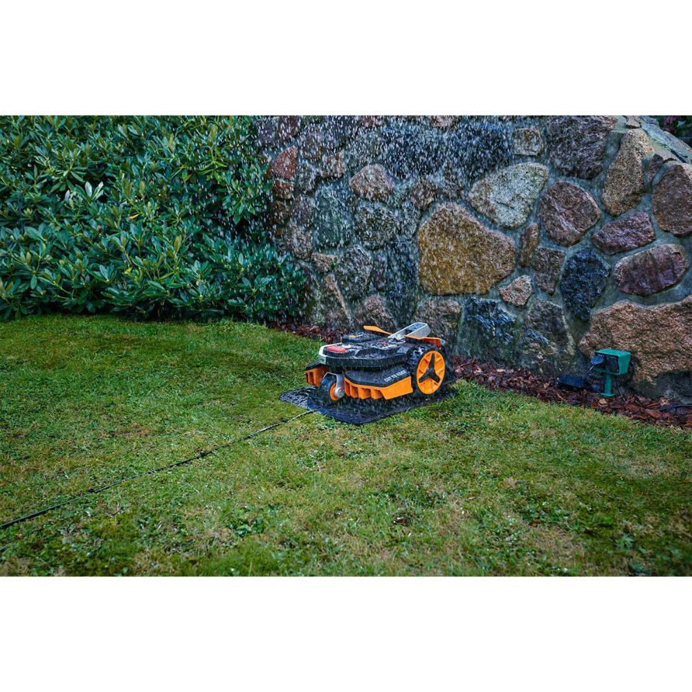 WORX 600m2 LANDROID Vision Robot Wire-Free Lawn Mower M600 WR206E