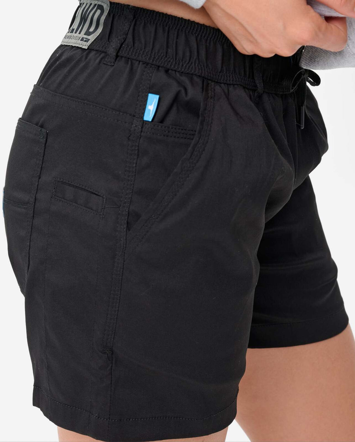 Womens elastic light short black